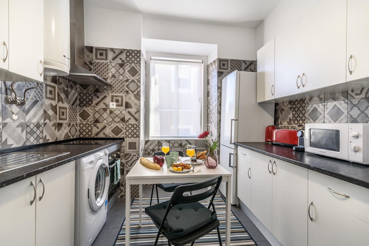 Cozy Flat At Alcantara Apartment Lisbon Bagian luar foto